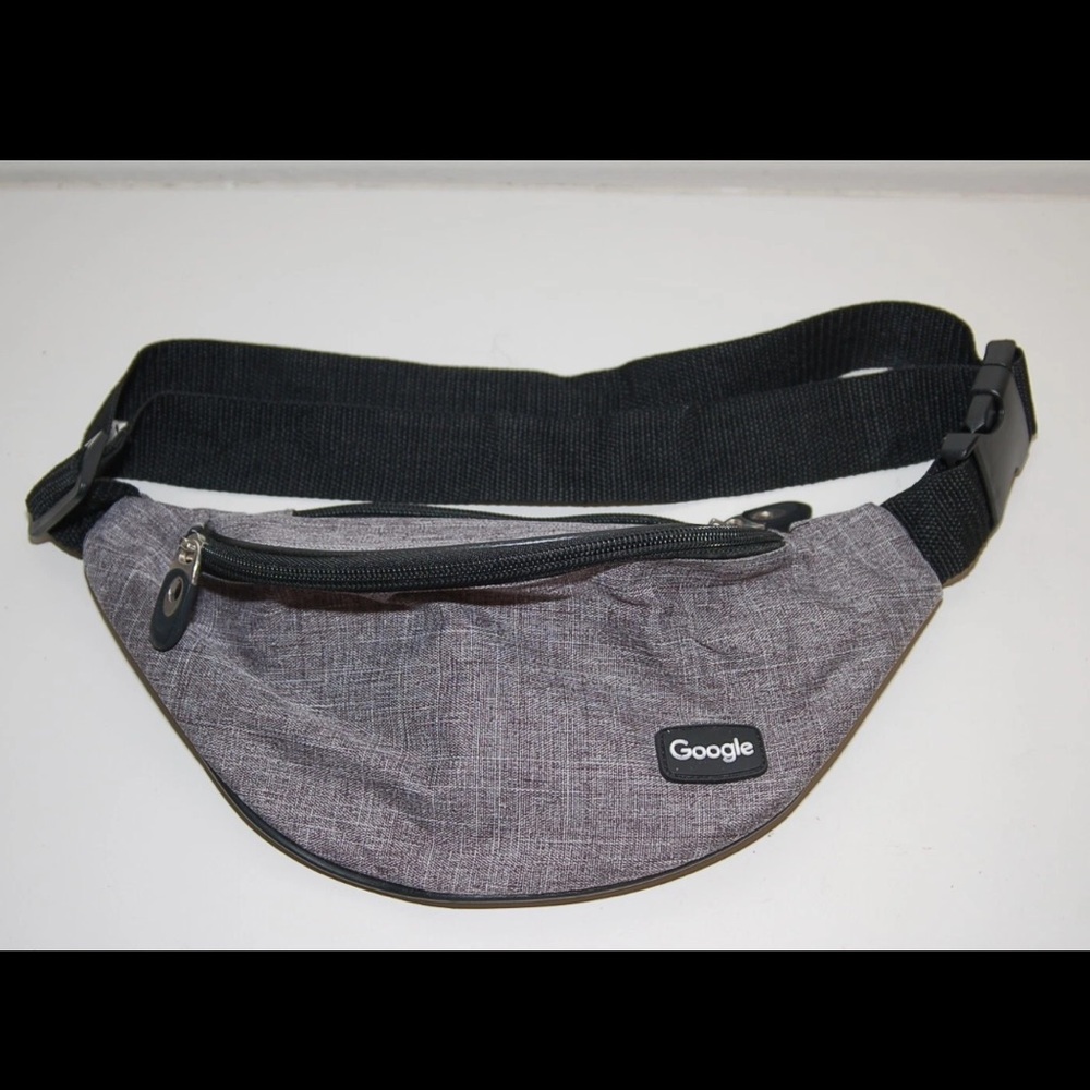NWOT Google Logo Waist Fanny Bag Adjustable 2 compartments, Employee Gift